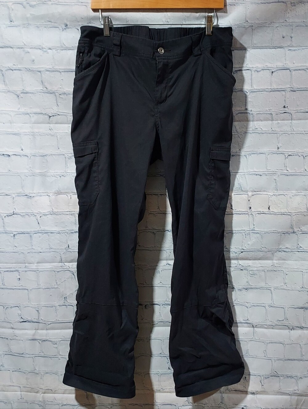 Duluth Trading Co Black 14x31 Roll Tab Hiking Pants Outdoors Nylon Fishing